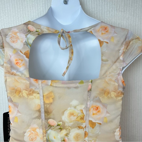 NWT Madden Girl Juniors Top With A Floral Pattern Size L - Picture 6 of 9